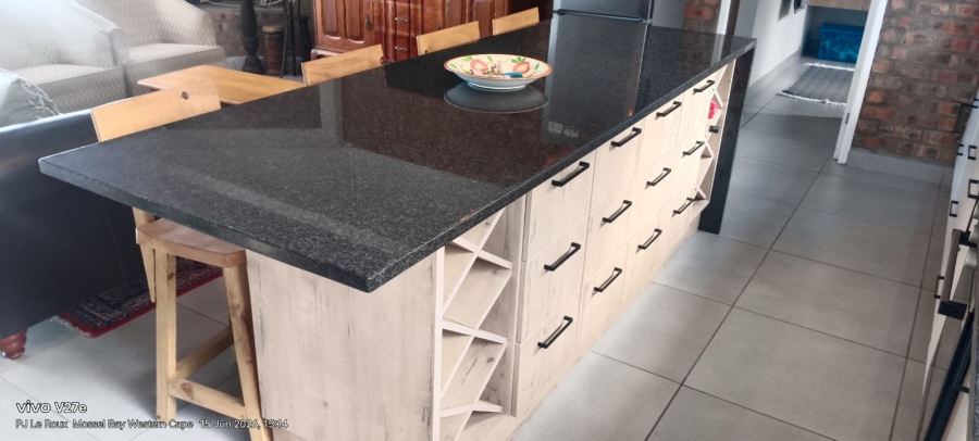 3 Bedroom Property for Sale in Menkenkop Western Cape